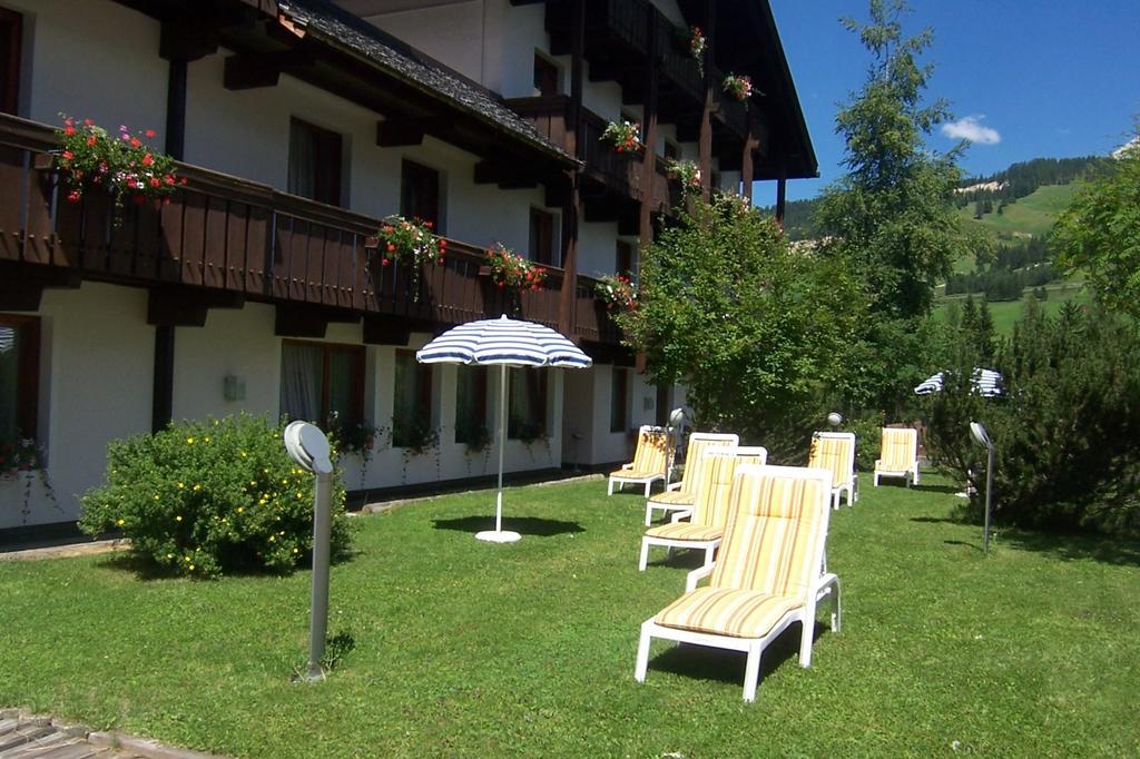 Sport Hotel Astoria La Villa  Exterior photo